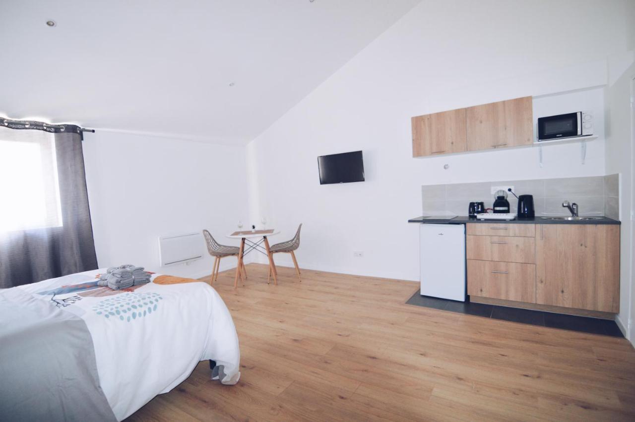 Studios Lsquare-Residence ชาเตลโฮ ภายนอก รูปภาพ